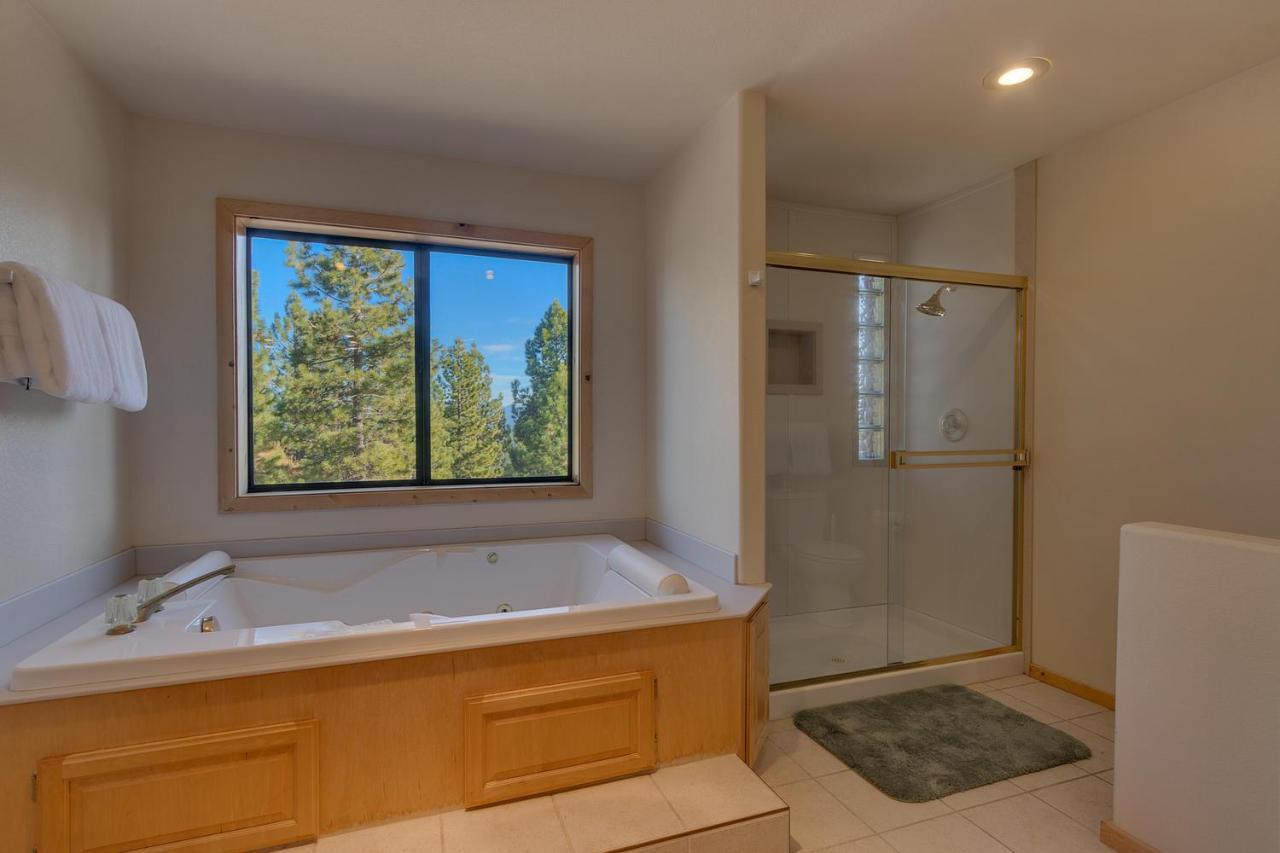 Stockholm - Beautiful Views In Tahoe Donner - Private Hot Tub - Pet Friendly Villa Truckee Exterior photo